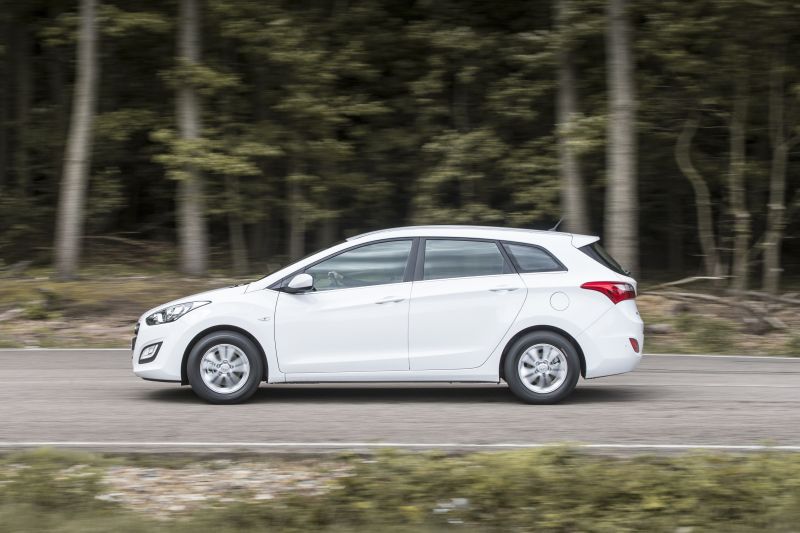 Hyundai i30 II CW (facelift 2015) 1.6 (120 Hp) Automatic